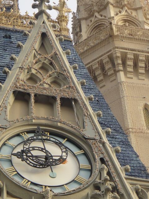 Cinderella Caste clock