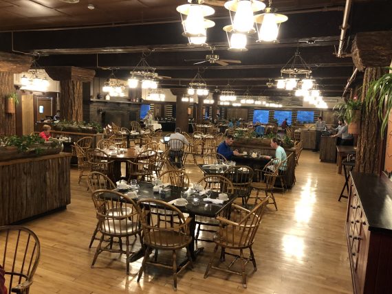 Glacier Park Lodge dining hall