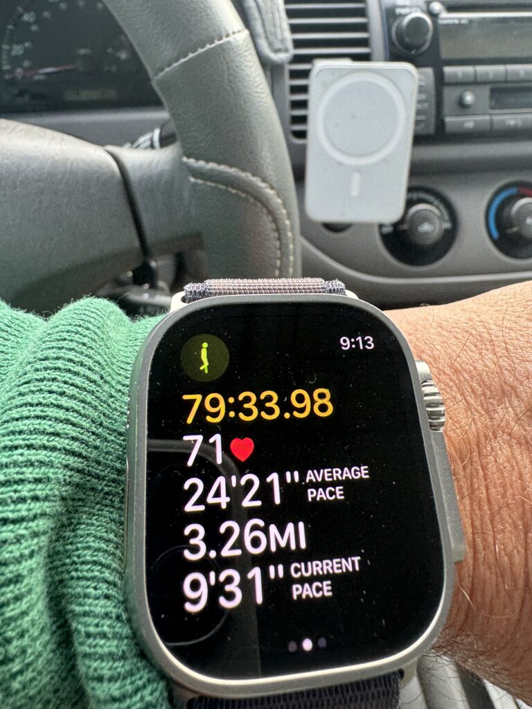 Apple Watch fitness screen