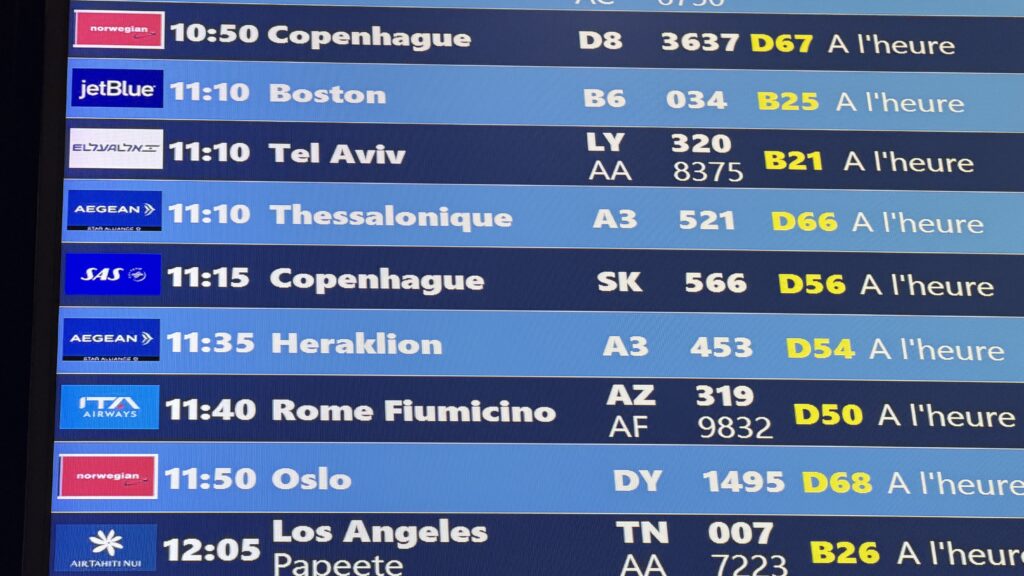 Airport departures schedule